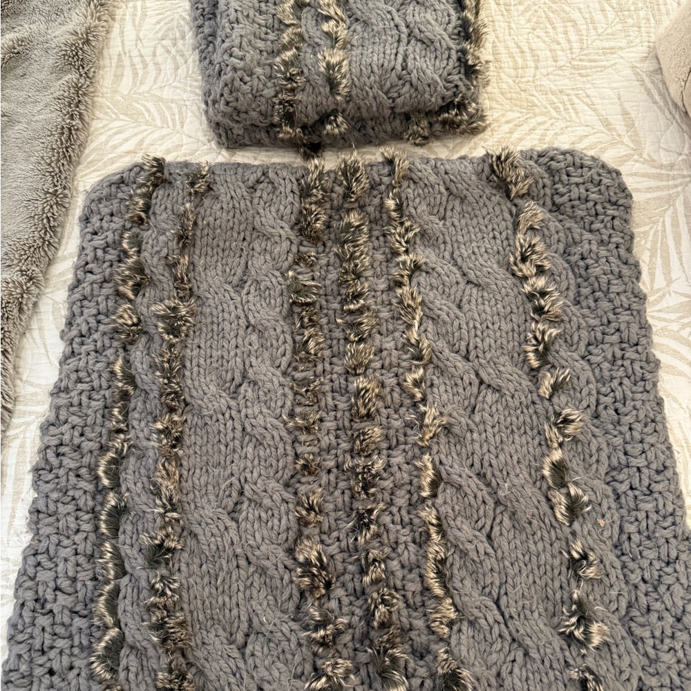 Knit Throw pillow cases